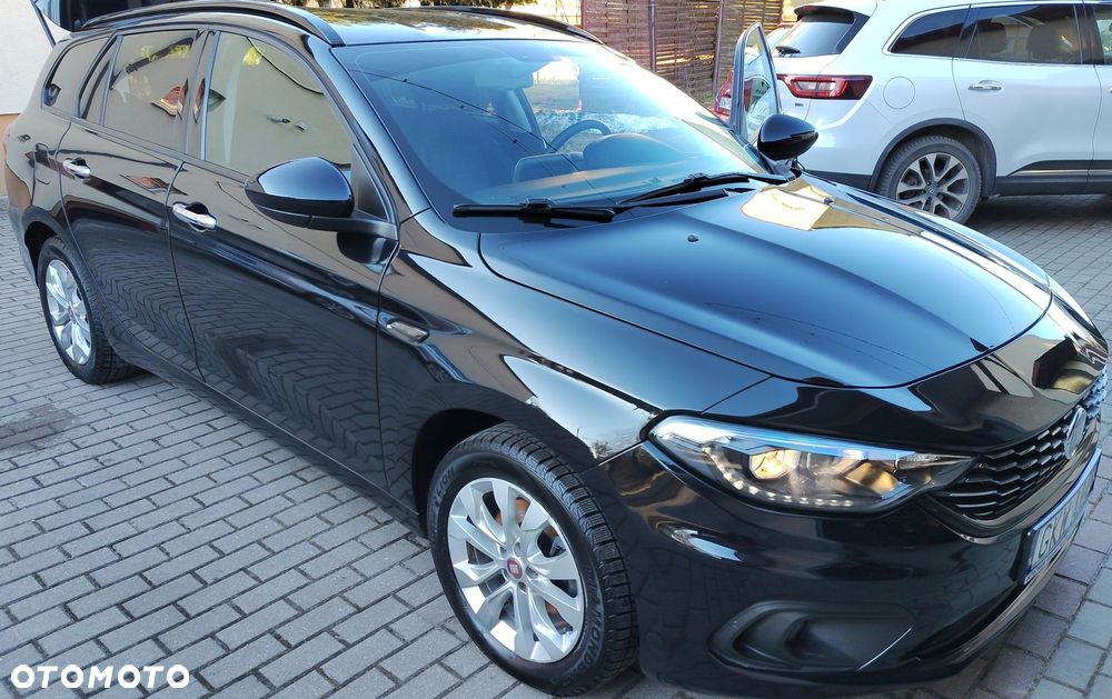 Fiat Tipo 1.6 MultiJet DCT Lounge - 1