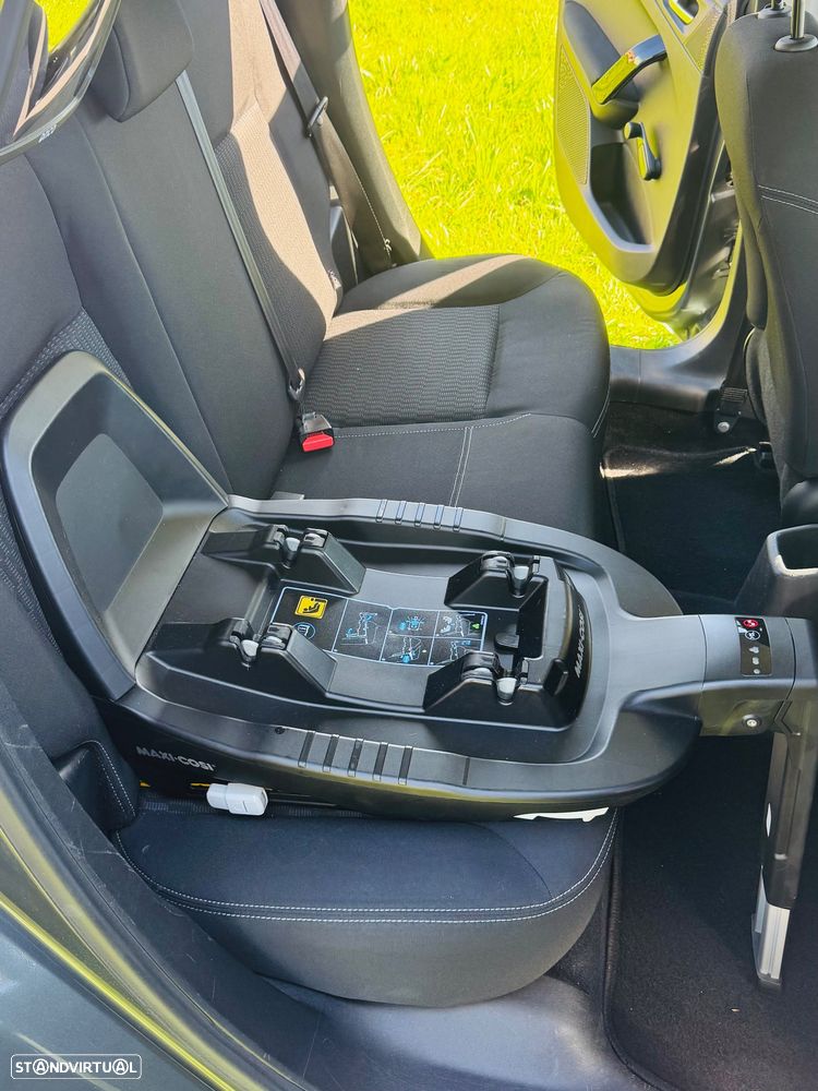 Peugeot 208 1.6 BlueHDi Style - 19