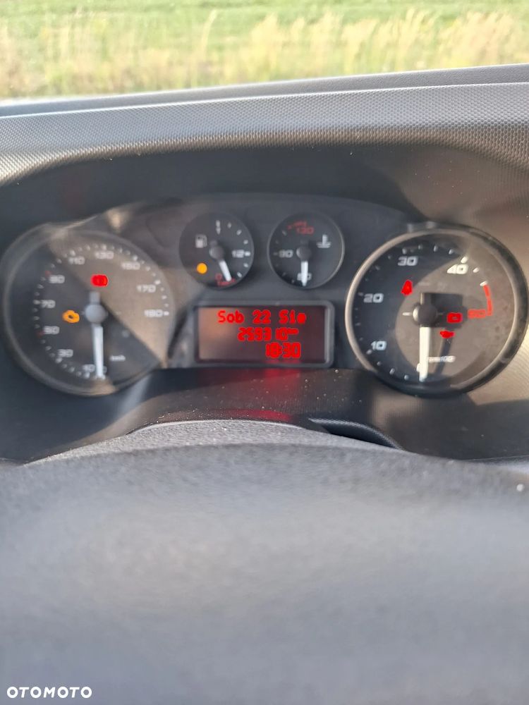 Iveco DAILY - 12