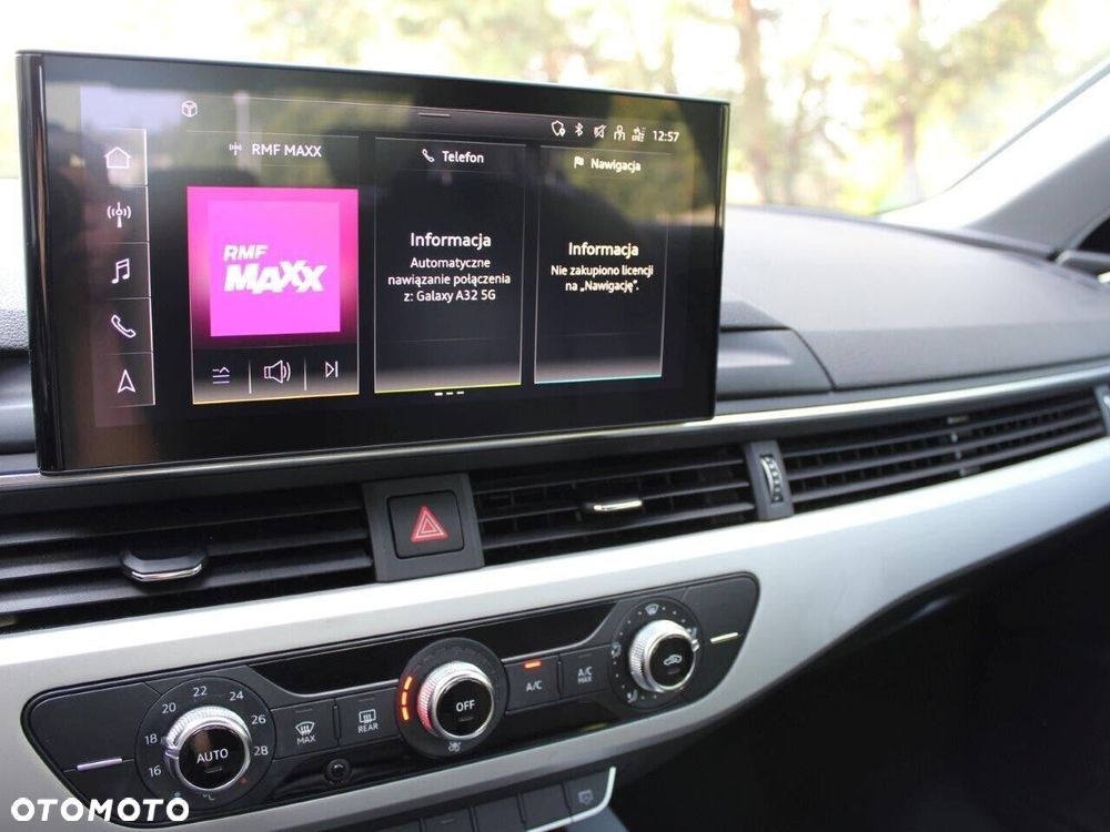 Audi A4 Limousine - 20