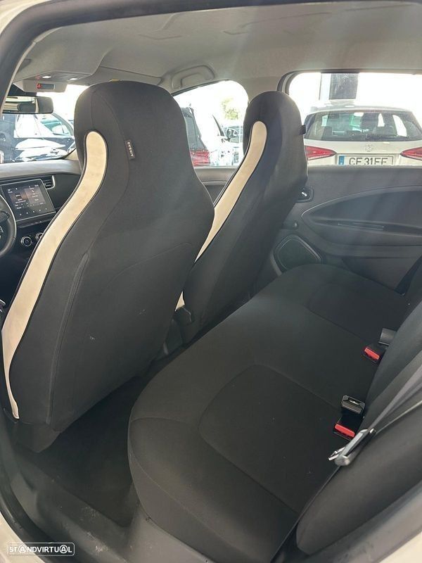 Renault Zoe - 9