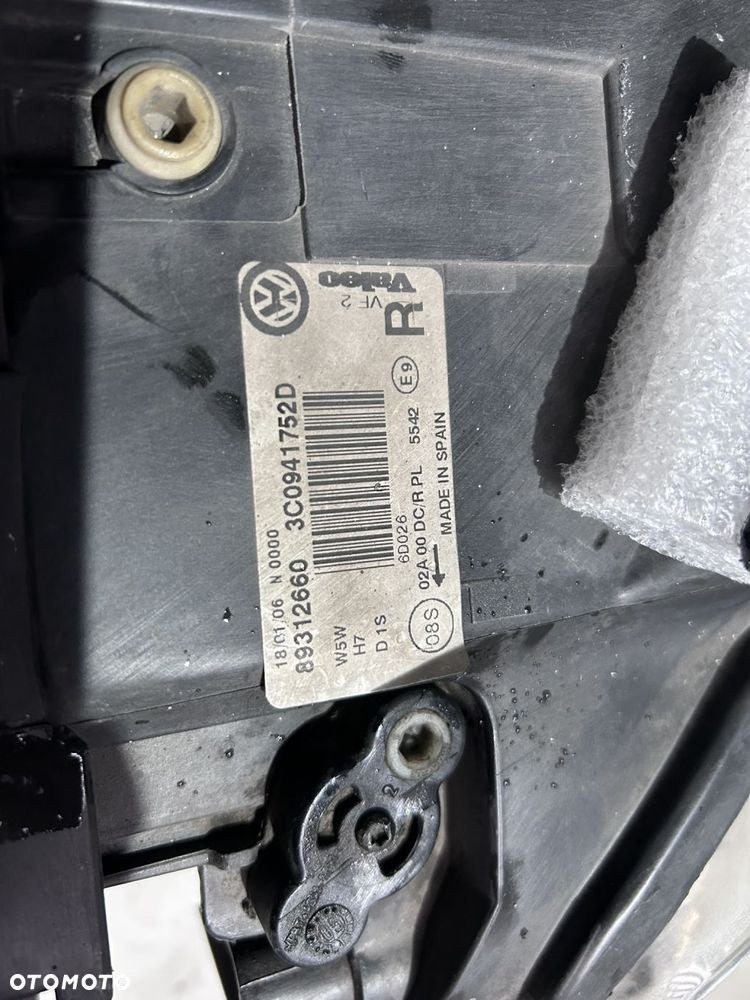 Reflektory Volkswagen Passat B6 Xenon 3C0941751D - 5