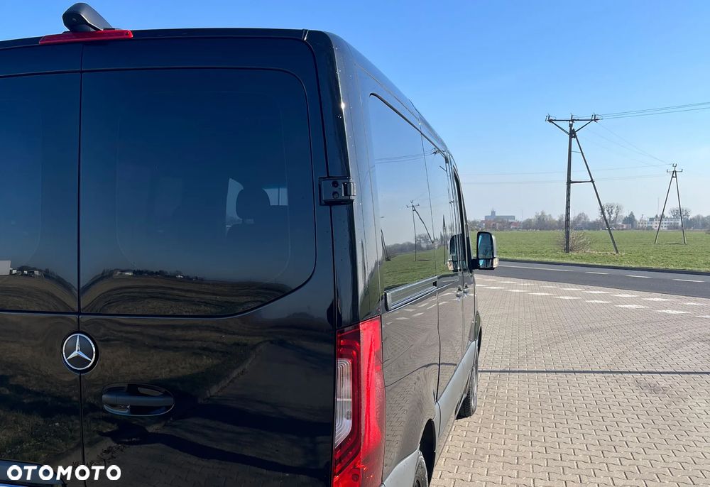 Mercedes-Benz Sprinter - 10