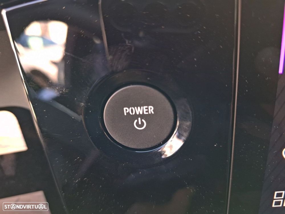 Renault 5 E-Tech 52 kWh Techno Autonomia Conforto - 18