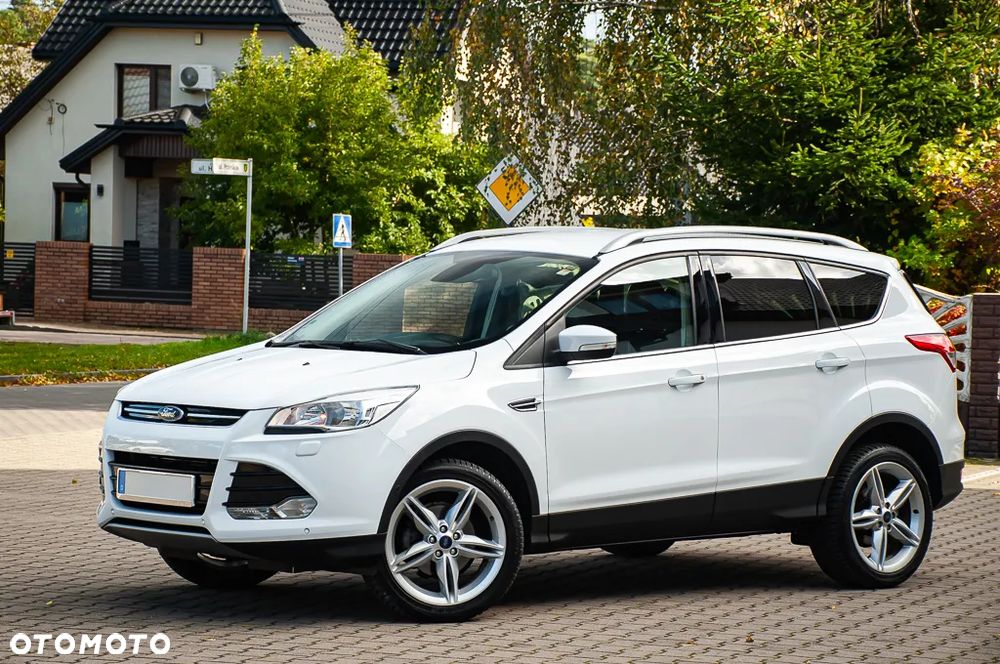 Ford Kuga 1.5 EcoBoost TITANIUM - 22