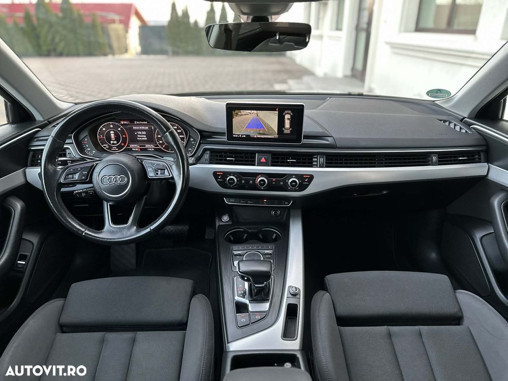 Audi A4 2.0 TDI ultra S tronic design - 15