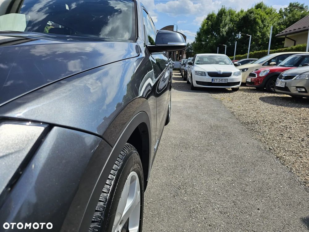 BMW X1 sDrive18d - 9