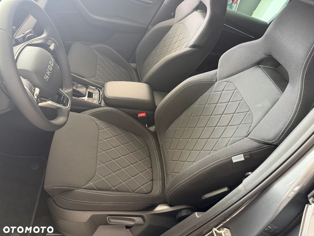 Skoda Karoq 1.5 TSI ACT Sportline DSG - 8