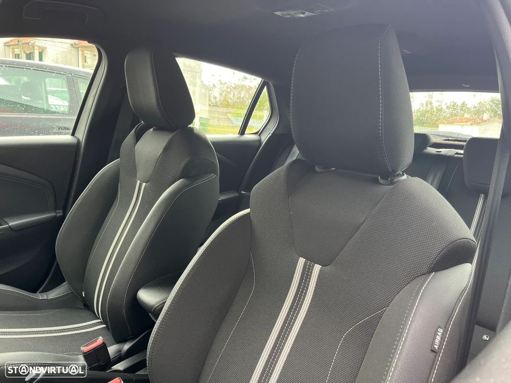 Opel Corsa 1.2 T GS - 15