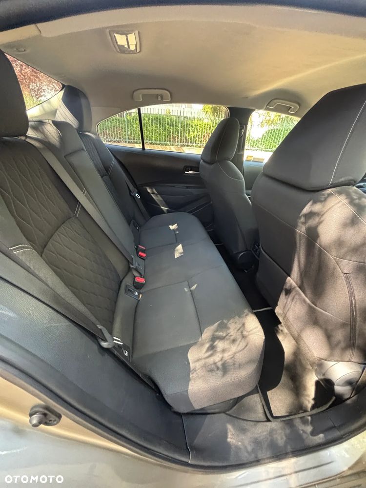 Toyota Corolla 1.8 Hybrid Executive - 23