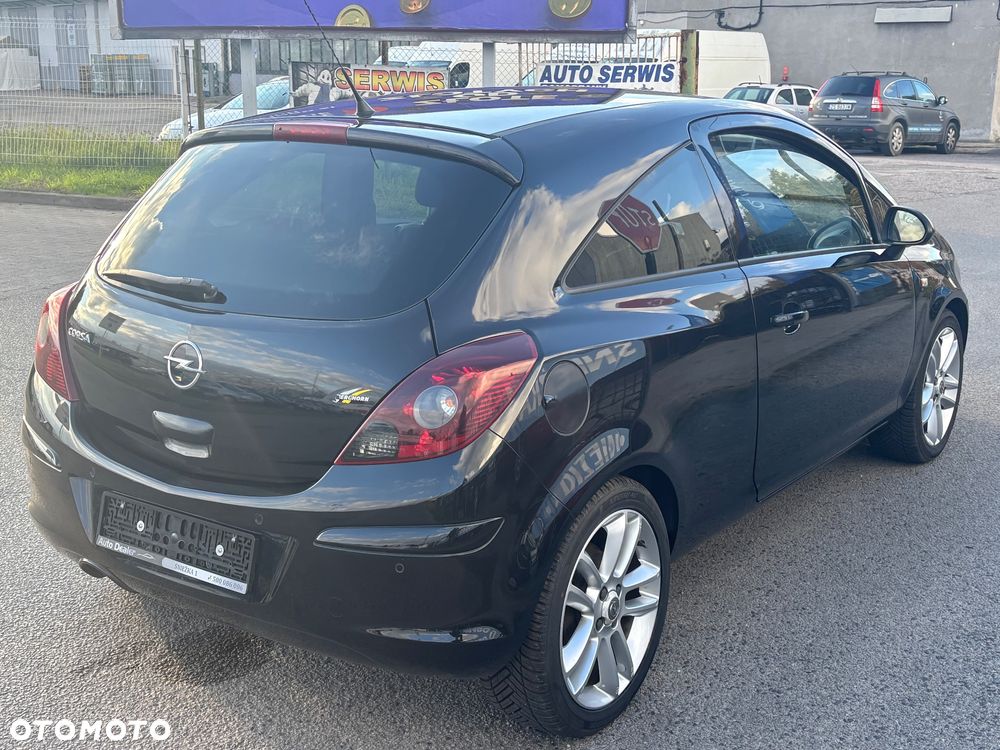 Opel Corsa 1.4 16V Sport - 12