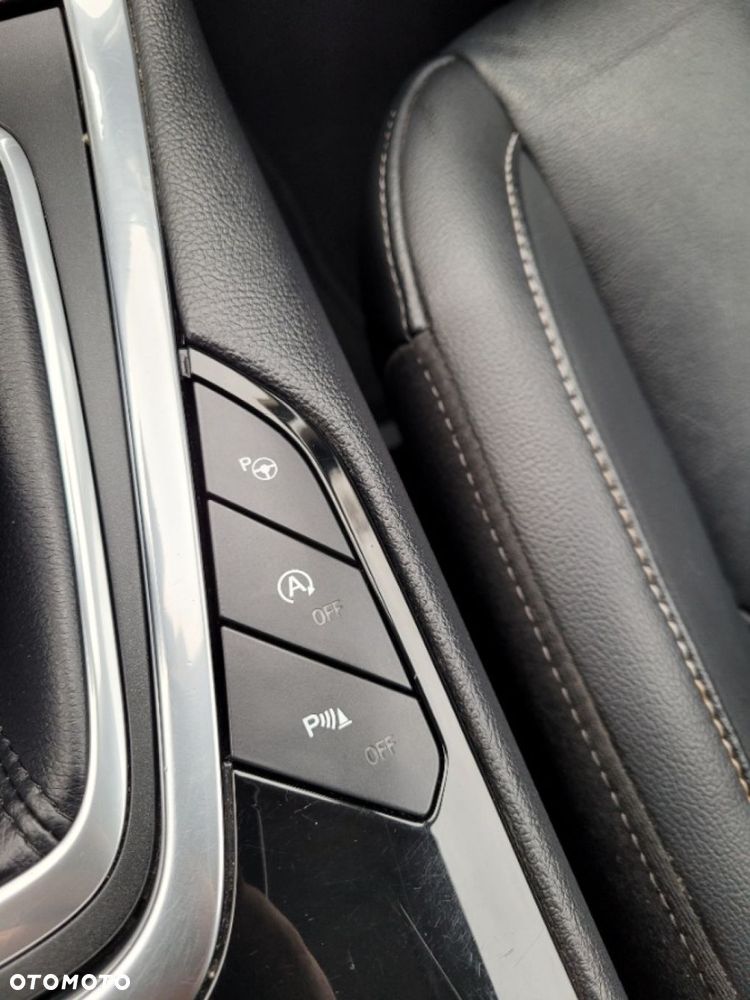 Ford S-Max 2.0 TDCi Titanium - 23