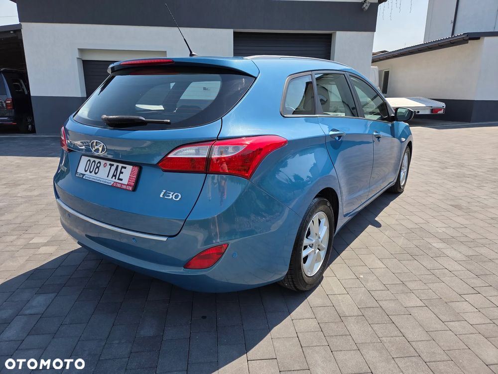 Hyundai i30 1.6 Comfort - 5