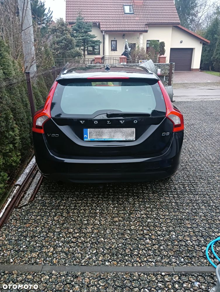 Volvo V60 D3 Momentum - 21