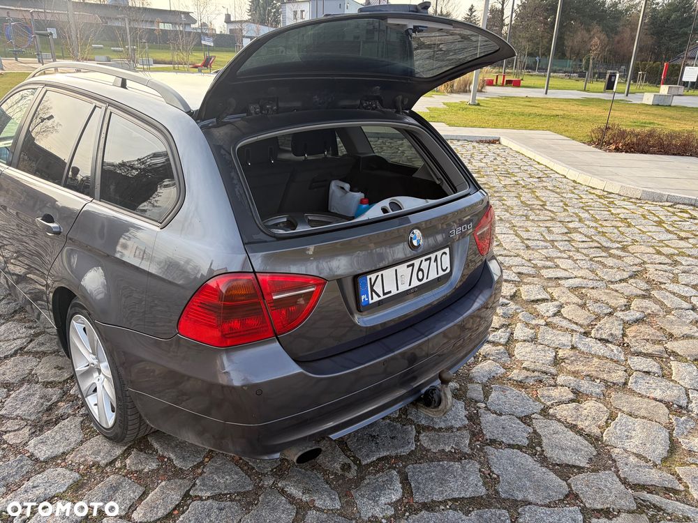BMW Seria 3 320d DPF - 7
