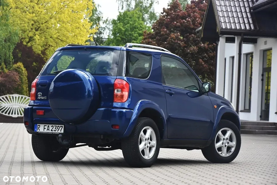 Toyota RAV4 2.0 VVT-i Sol - 9