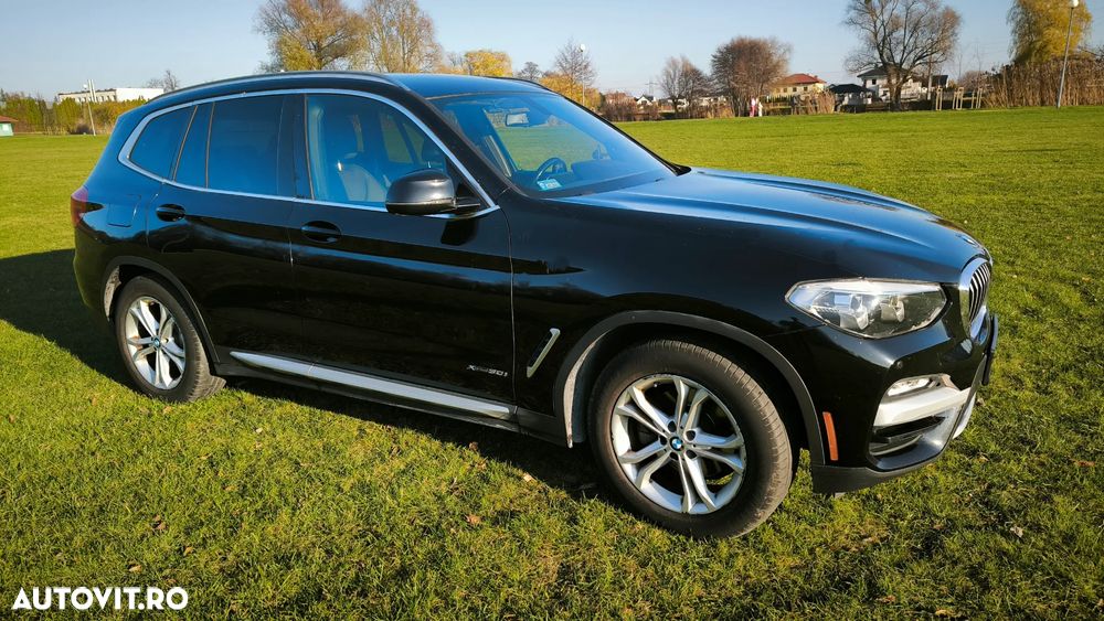 BMW X3 xDrive30i Aut. Advantage - 8