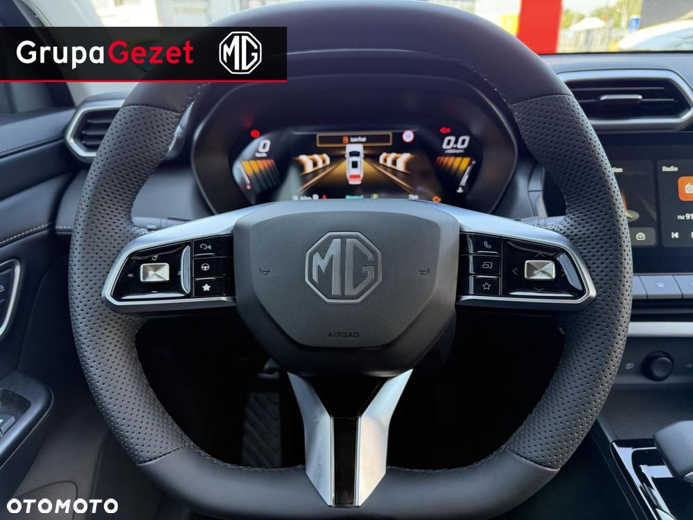MG ZS - 10
