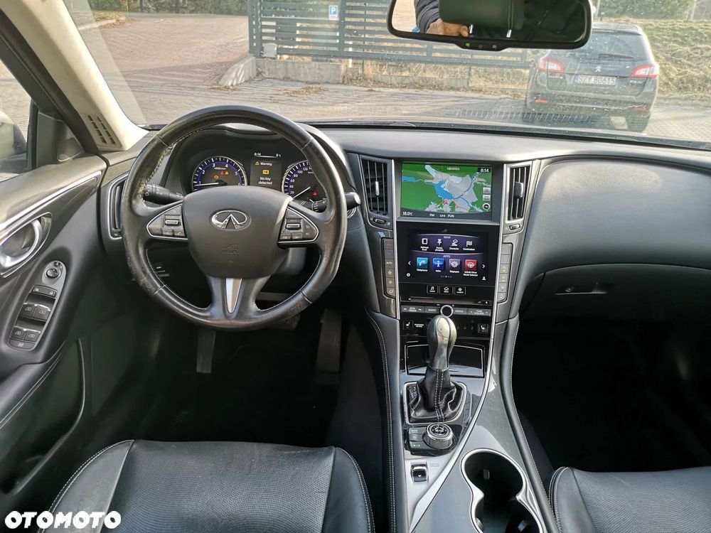 Infiniti Q50 - 28