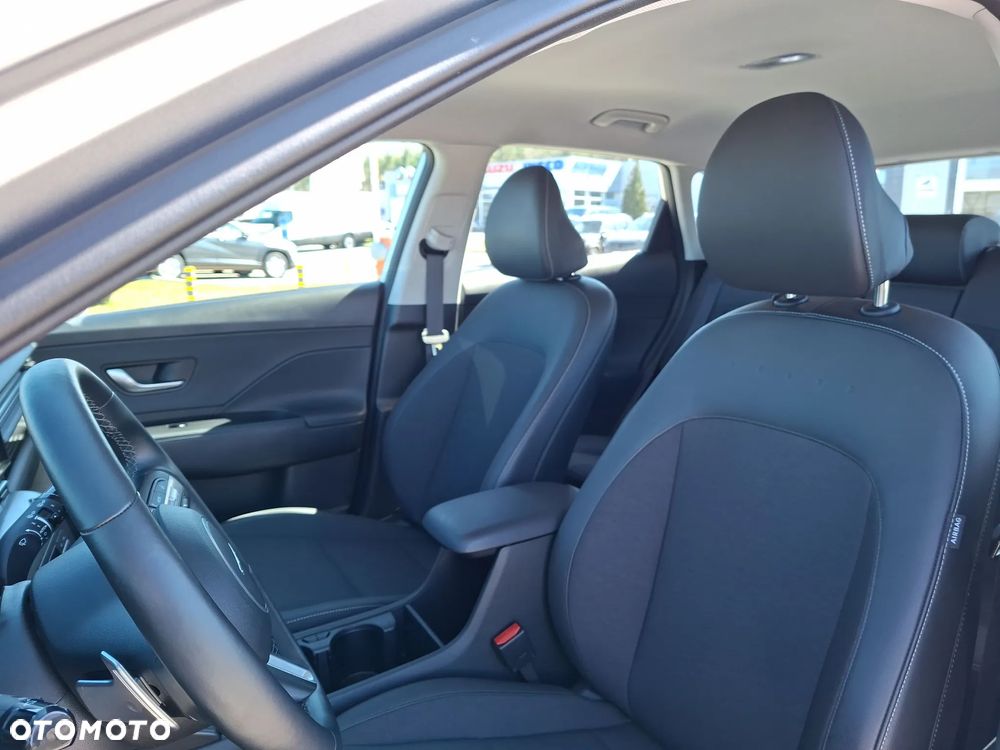 Hyundai Kona - 28