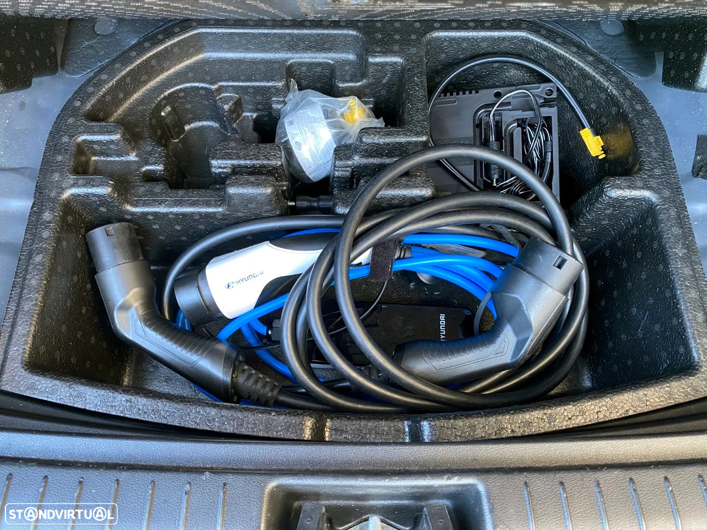 Hyundai Kauai EV 64 kWh Premium+LED - 23