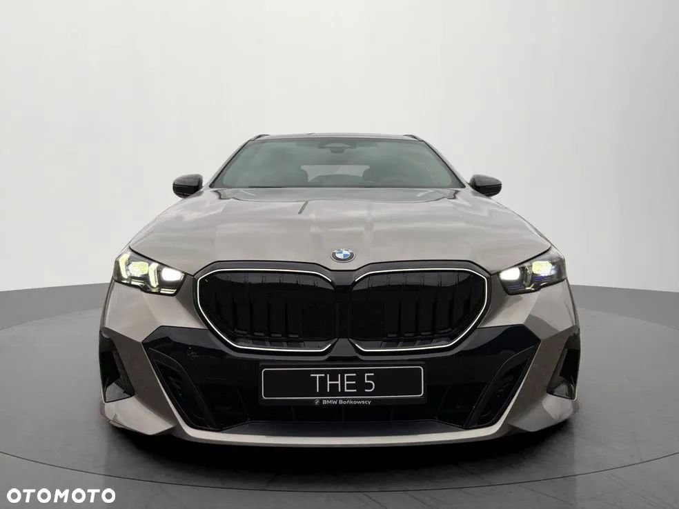 BMW Seria 5 - 28