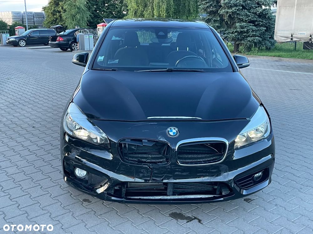 BMW Seria 2 216d Sport Line - 3