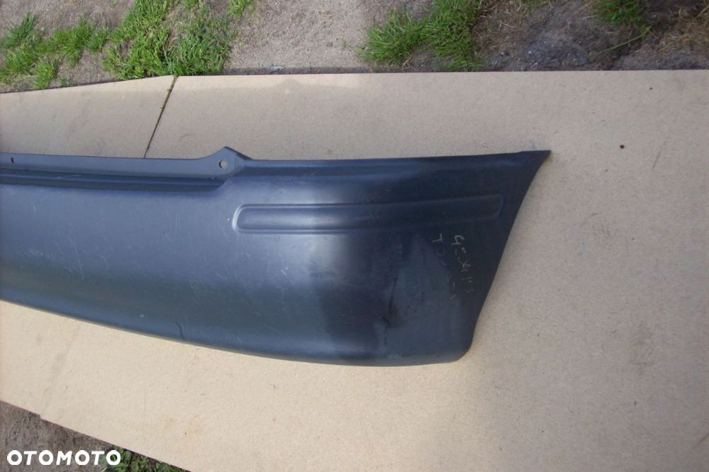 ZDERZAK TYLNY TOYOTA STARLET ROK 96 - 3