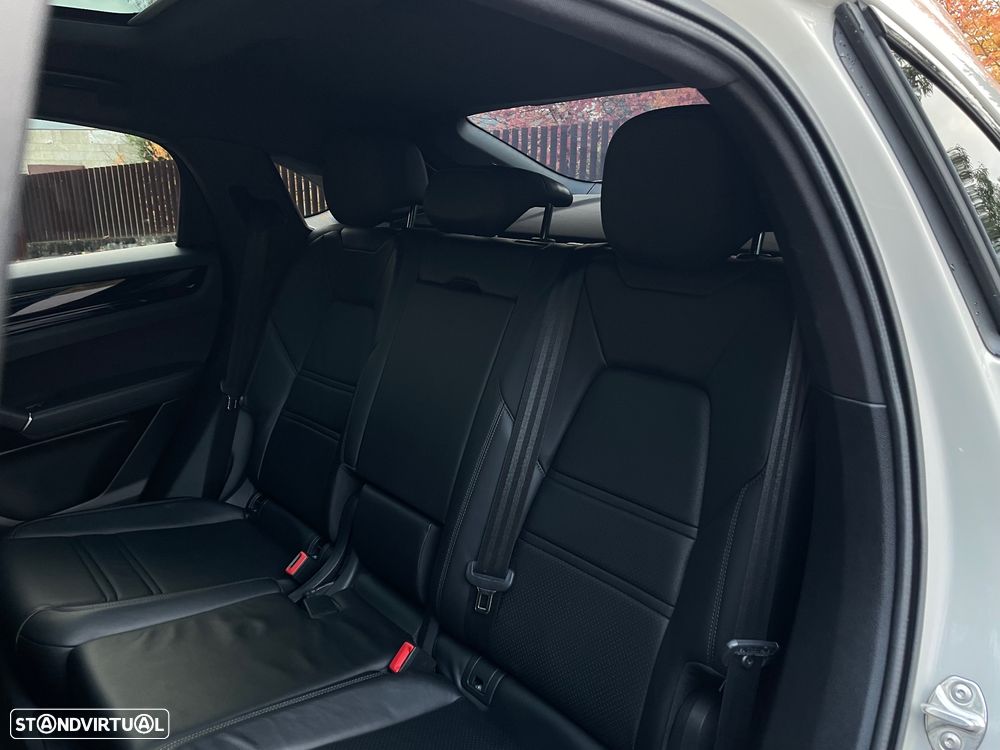 Porsche Cayenne Coupé E-Hybrid Tiptronic S - 33