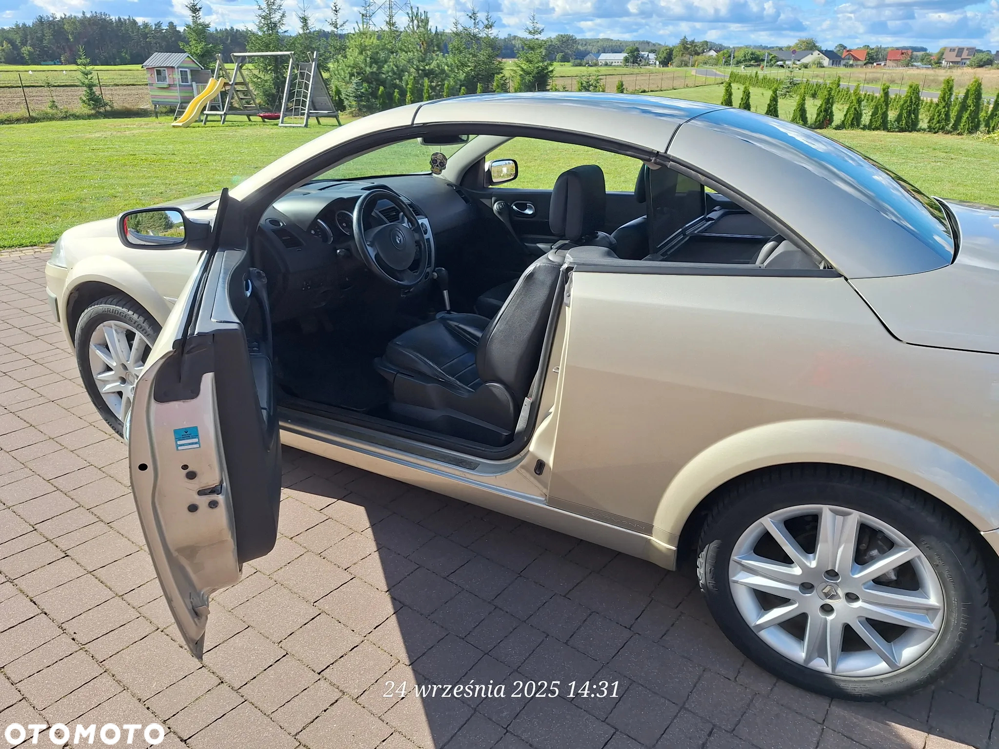 Renault Megane 2.0 Coupe-Cabriolet Dynamique - 27