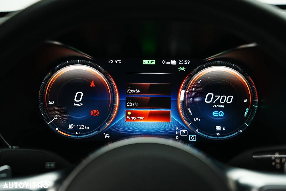 Mercedes-Benz GLC Coupe 300 e 4Matic 9G-TRONIC AMG Line Plus - 29