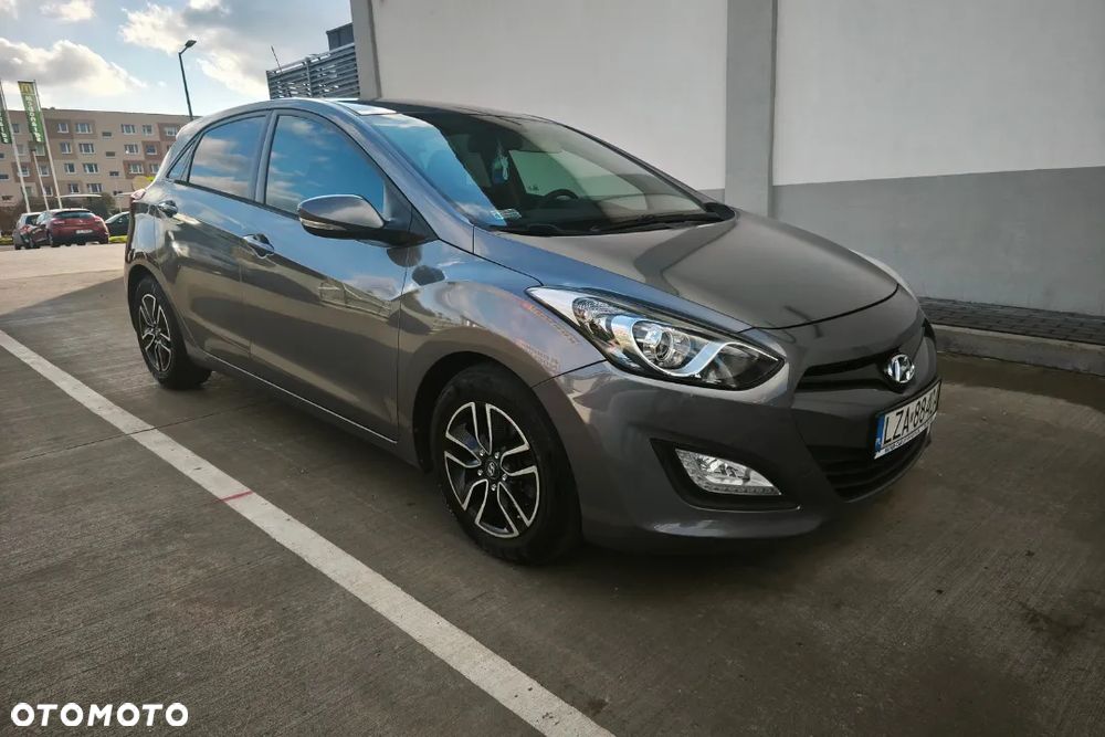 Hyundai i30 1.6 CRDi Comfort EU5 - 29