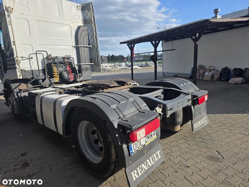 Renault Premium - 8