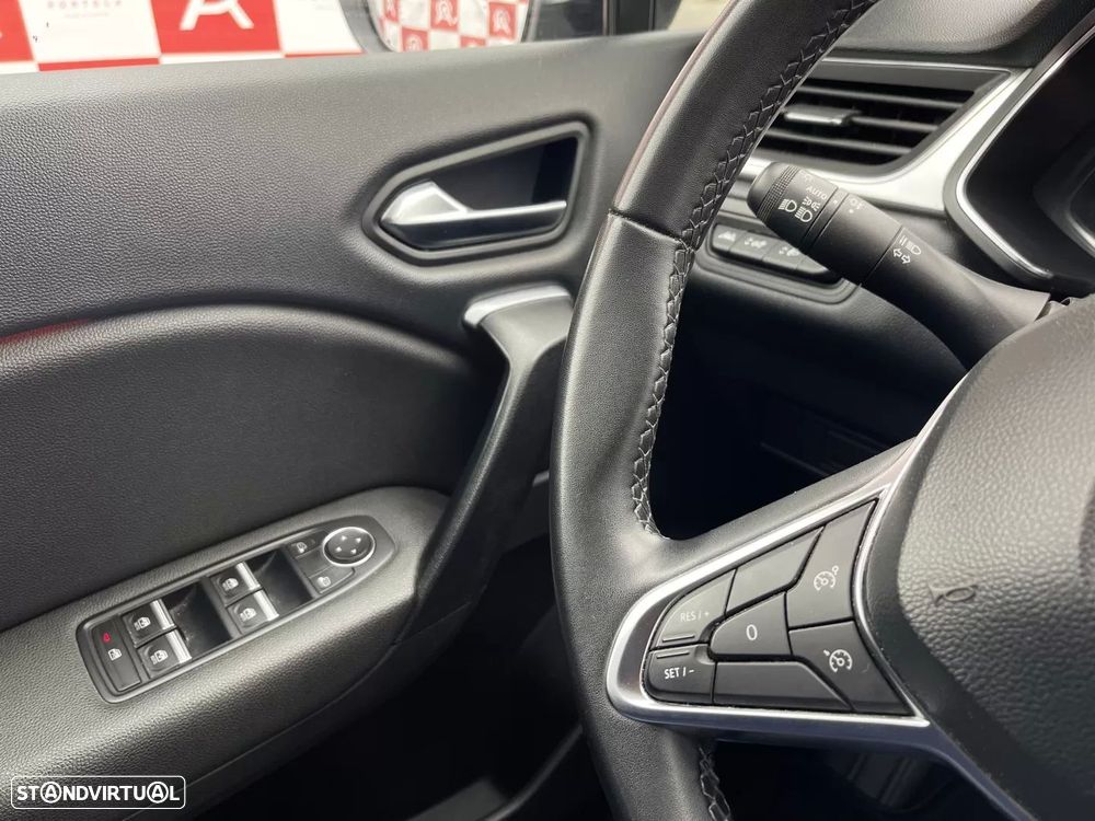 Renault Captur 1.0 TCe Techno - 19