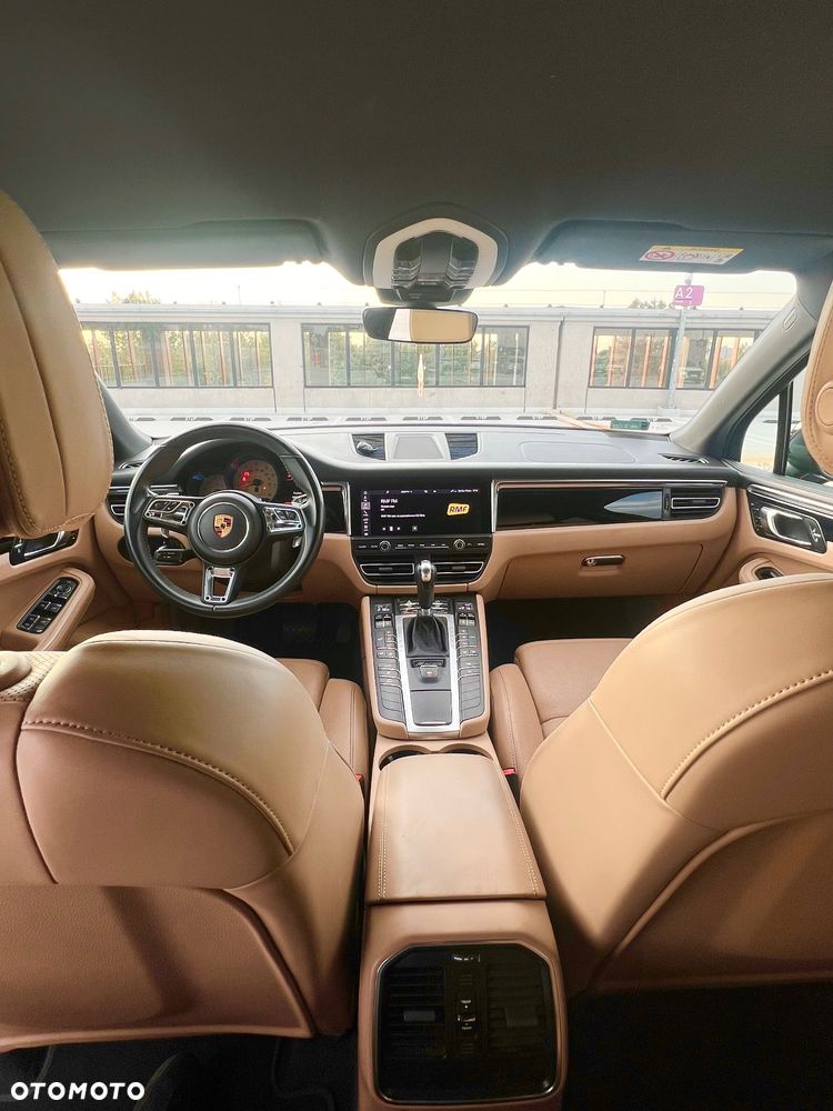 Porsche Macan Standard - 7