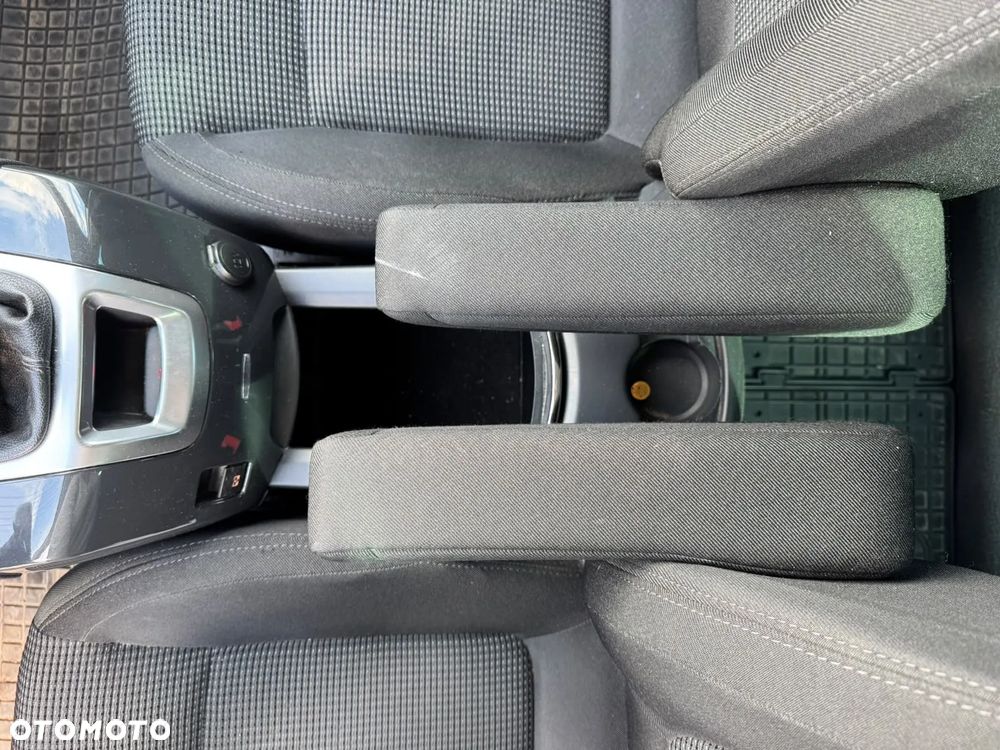 Peugeot 5008 1.6 HDi Premium - 20