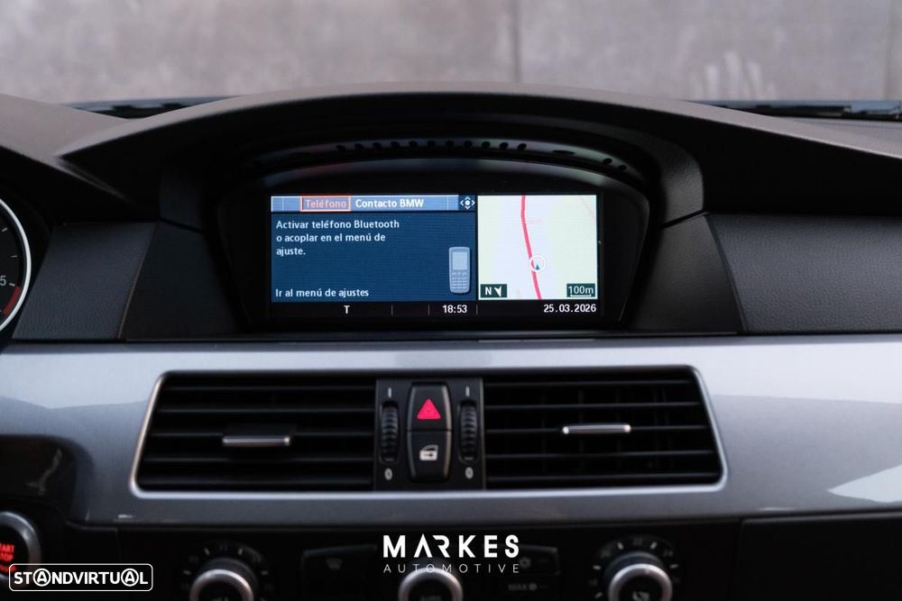 BMW 520 d Executive - 25