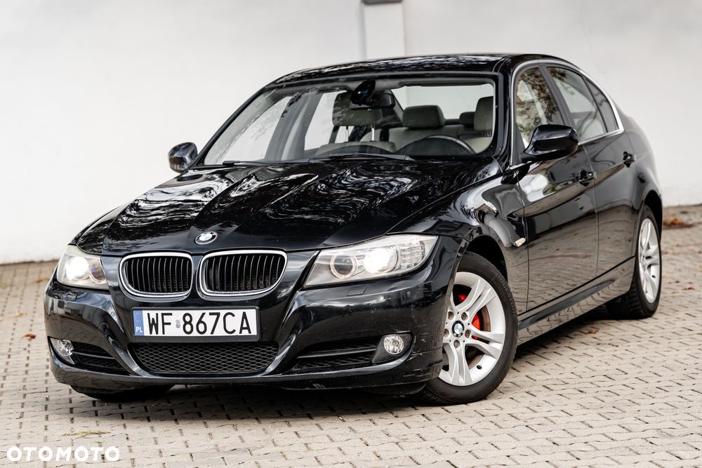 BMW Seria 3 318i - 1