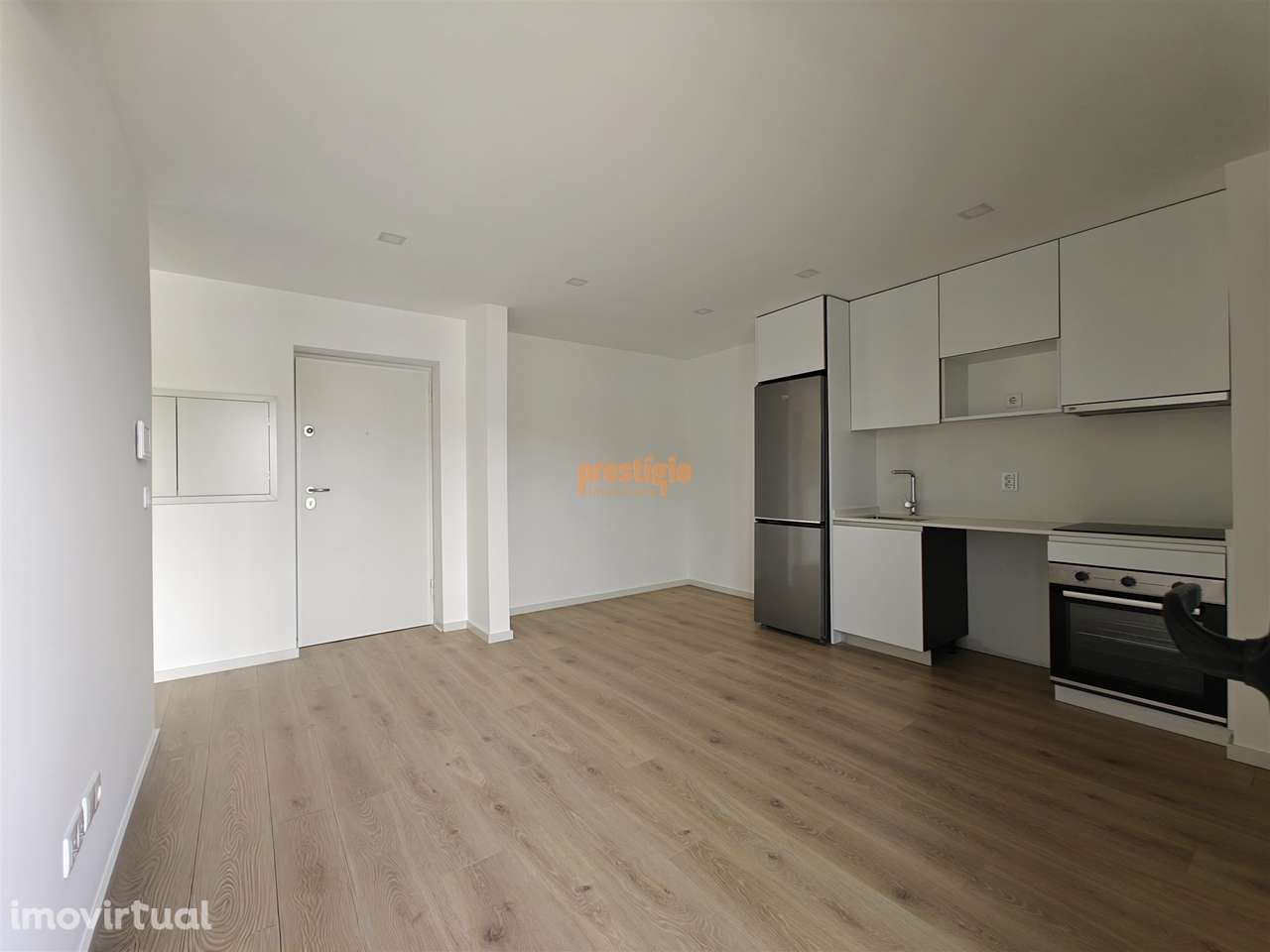 Apartamento T1 Arrendamento em Este (São Pedro e São Mamede),Braga - Grande imagem: 5/15