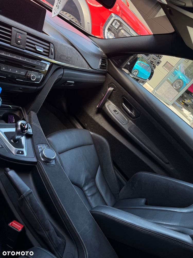 BMW M4 - 12