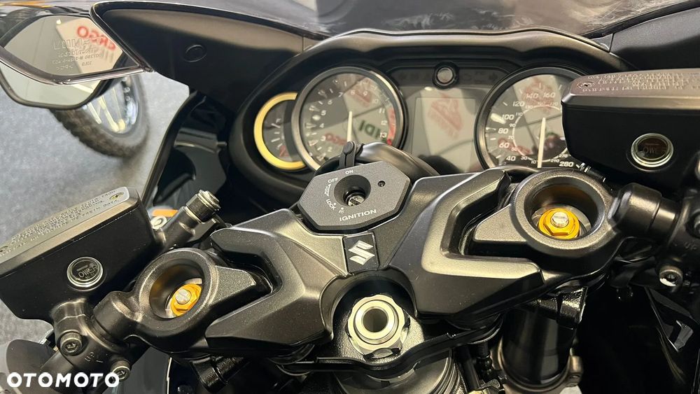 Suzuki Hayabusa - 15