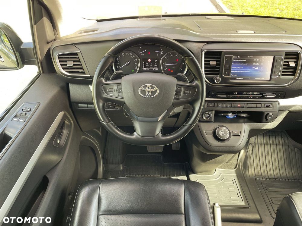 Toyota Proace Verso 2.0 D4-D Long VIP - 18
