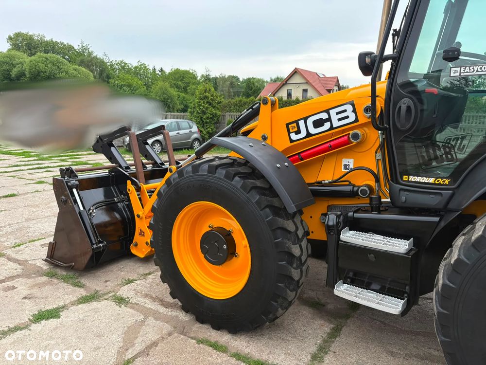 JCB 4CX - 21