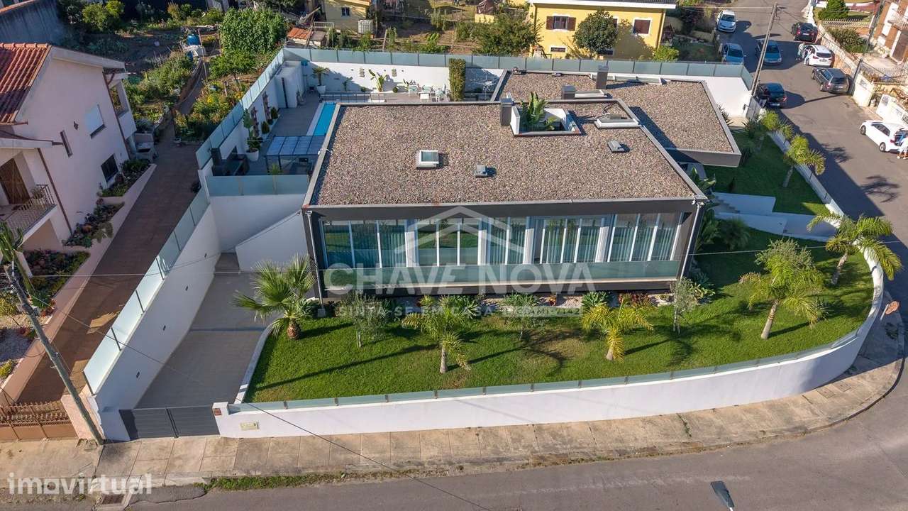 Moradia térrea Isolada V4 com piscina em Anta- Espinho SD/04727/RS - Grande imagem: 2/45