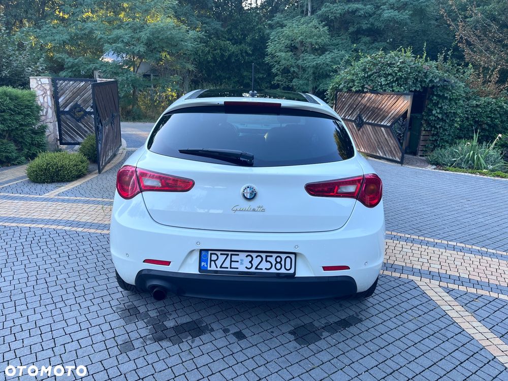 Alfa Romeo Giulietta 1.4 TB MultiAir Distinctive TCT - 6