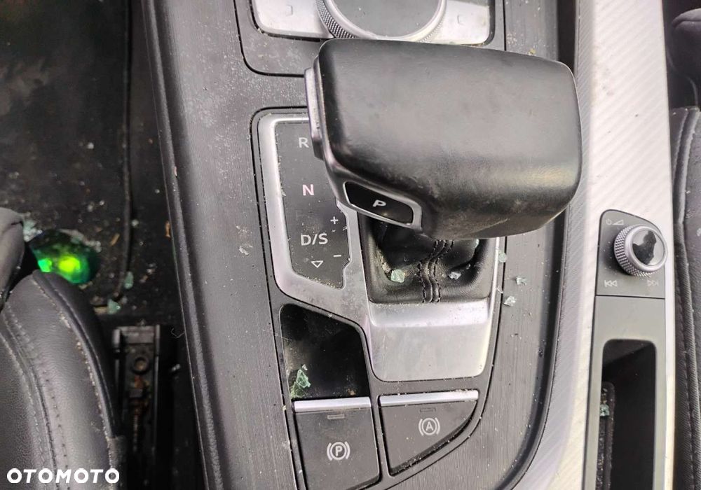 Audi A4 Allroad - 17