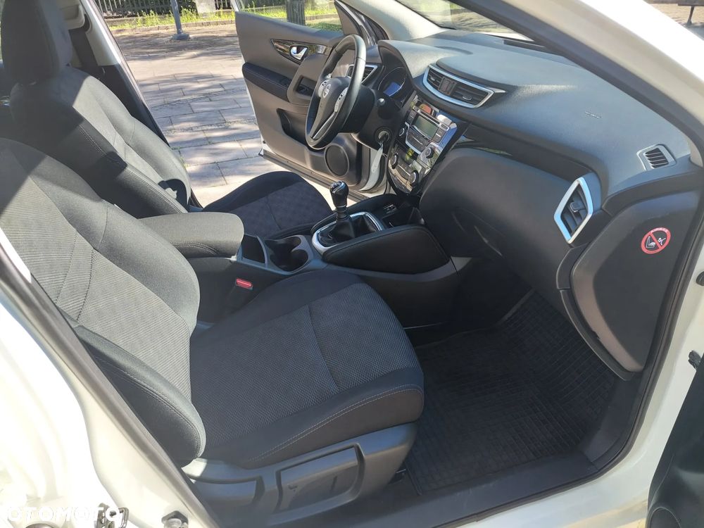Nissan Qashqai 1.2 DIG-T N-Connecta - 19