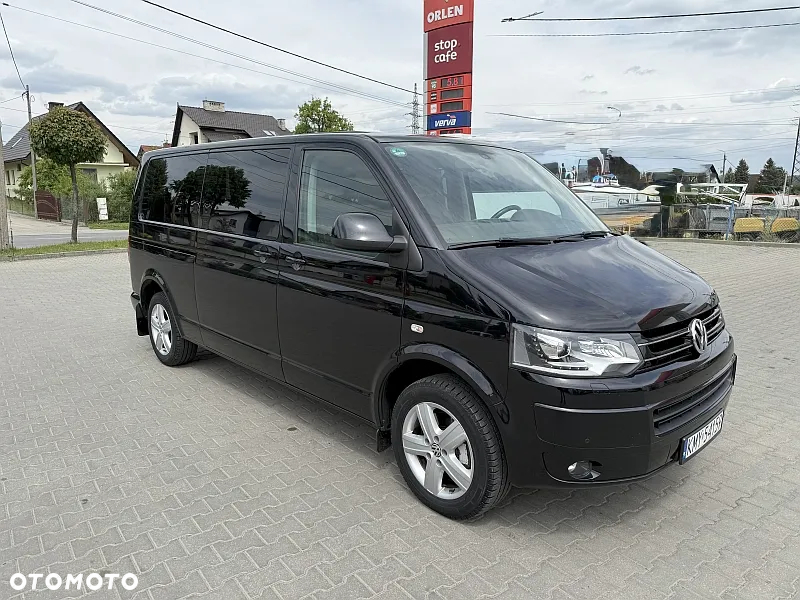 Volkswagen Caravelle - 3