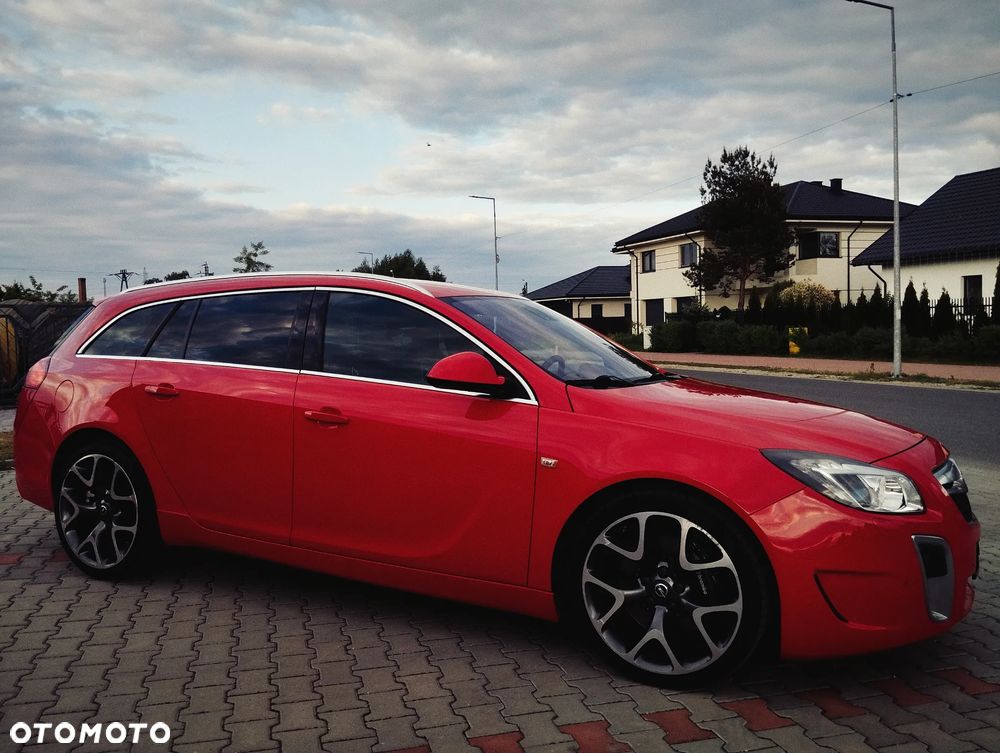 Opel Insignia 2.8 V6 Turbo 4x4 Sports Tourer OPC - 13