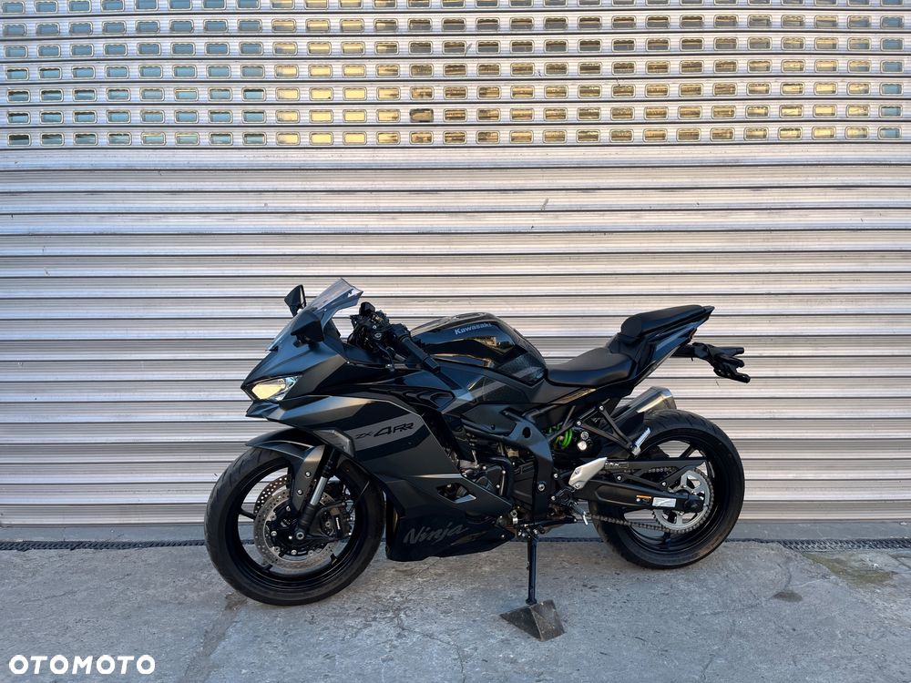 Kawasaki Ninja 400 - 30